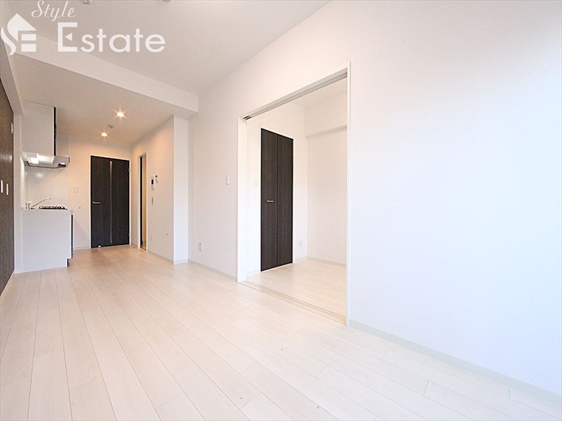 居室・リビング　内装