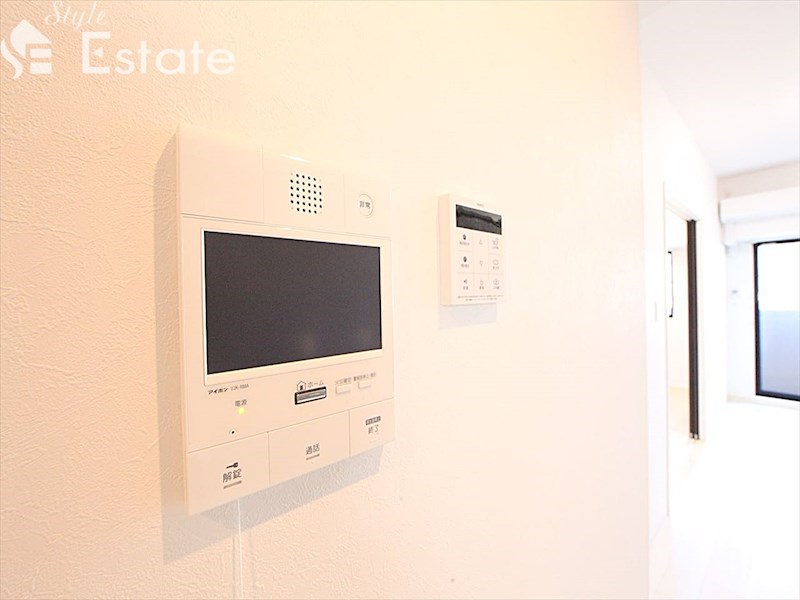 セキュリティ　モニター付きインターホン