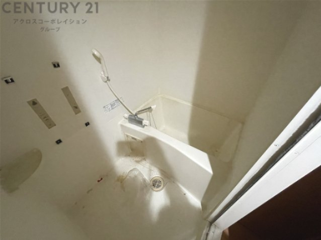 バス・シャワールーム　浴室乾燥付きのバスルーム♪