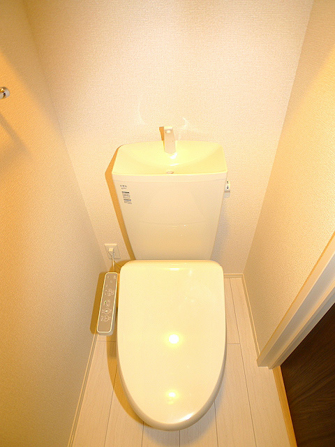 トイレ　ウォシュレット付トイレ