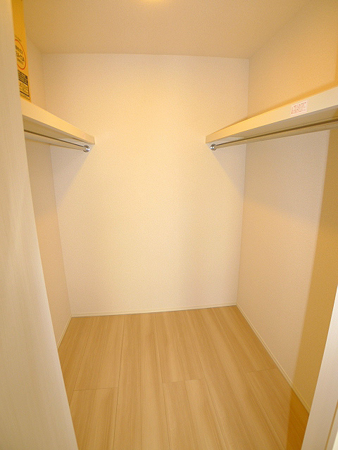 収納　ウォークインクローゼット