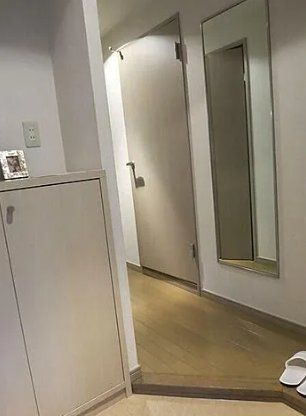 玄関　玄関
