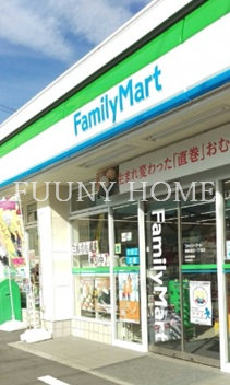 コンビニ　ファミリーマート　豊島高田一丁目（コンビニ）まで637m