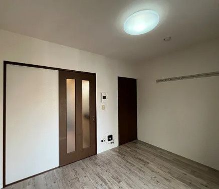 居室・リビング　別タイプ部屋　参考写真です