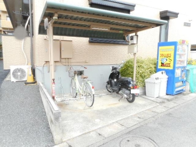 その他　駐輪場です