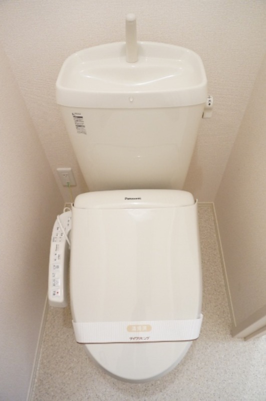 トイレ　図面と現状に相違がある場合には現状を優先