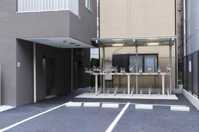 駐車場　※参考写真