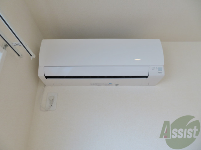 その他設備　もちろんエアコンも新品ですよ。これなら電気代も抑えれそう