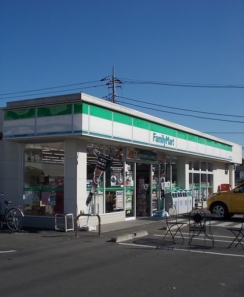 コンビニ　ファミリーマート青梅吉野街道店（コンビニ）まで500m