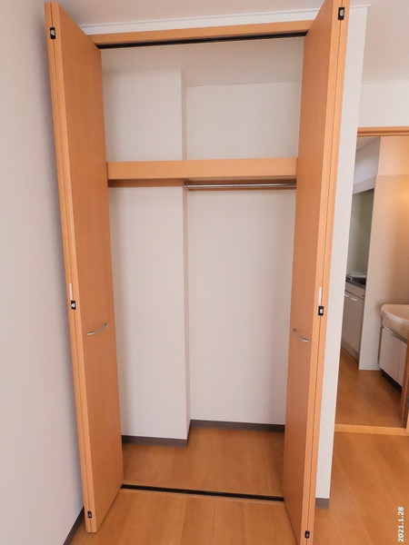 収納　写真は同タイプの別のお部屋のものです。
