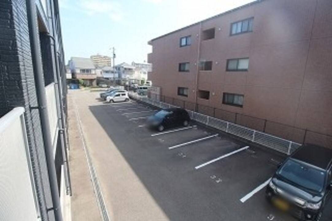 その他共有部分　駐車場