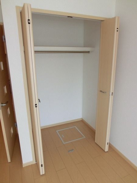 その他設備　クローゼット