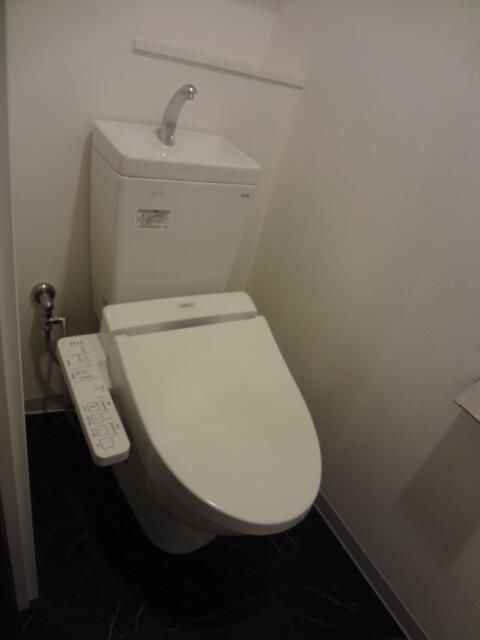 トイレ　シンプルで使いやすいトイレです