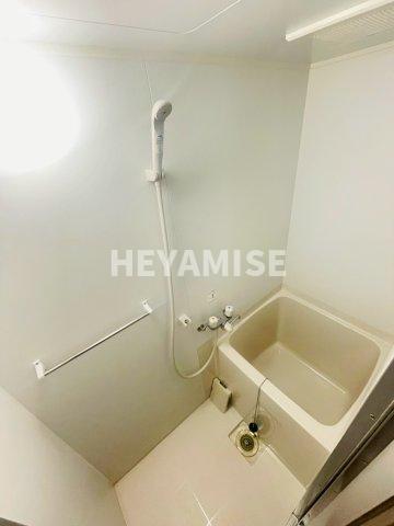バス・シャワールーム　※同間取りの別の階のお部屋の画像です※現況を優先します