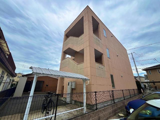 建物外観　外観写真（昼）