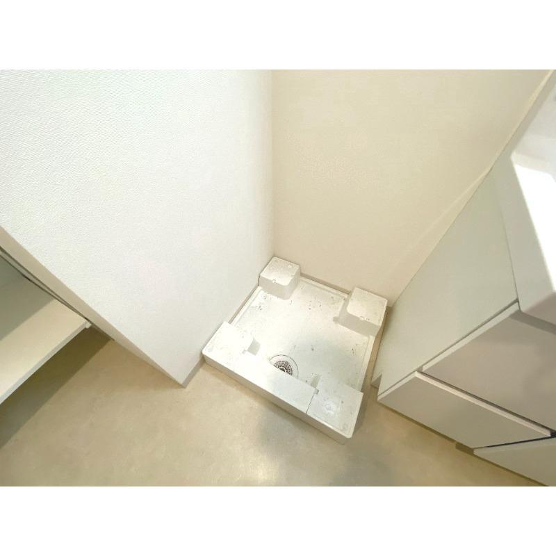 その他設備　洗濯機は室内にどうぞ。