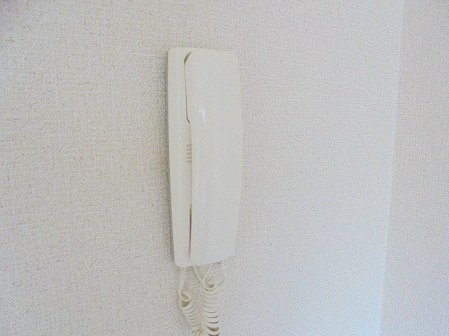 セキュリティ　写真は102号室のものです。