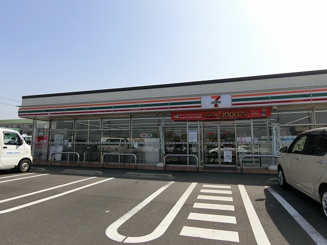 コンビニ　セブンイレブン浅中３丁目店（コンビニ）まで18m
