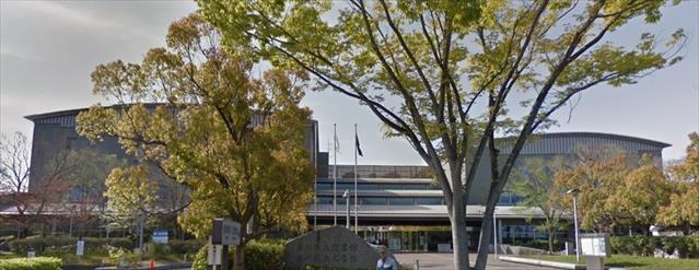 図書館　香川県立図書館（図書館）まで242m
