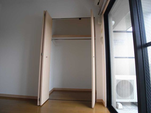収納　クローゼットです。