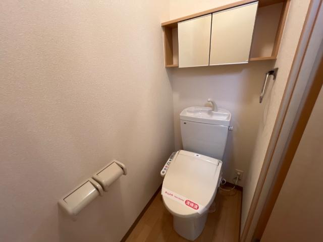 トイレ　シャワー付トイレ