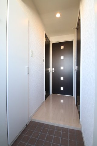 玄関　落ち着いた玄関です