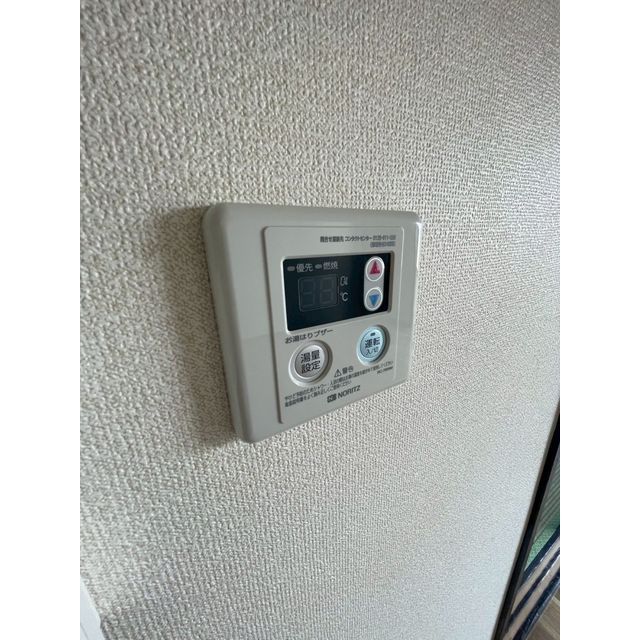 その他設備　給湯器
