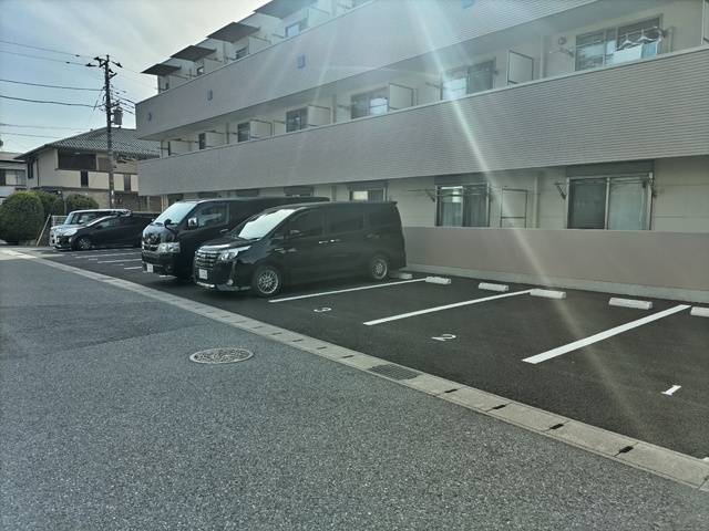 駐車場　【要空確認】