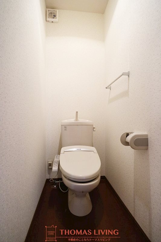 トイレ　写真は別号室です。