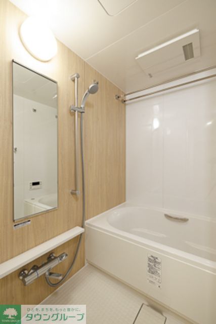 バス・シャワールーム　※写真は同タイプ住戸です。