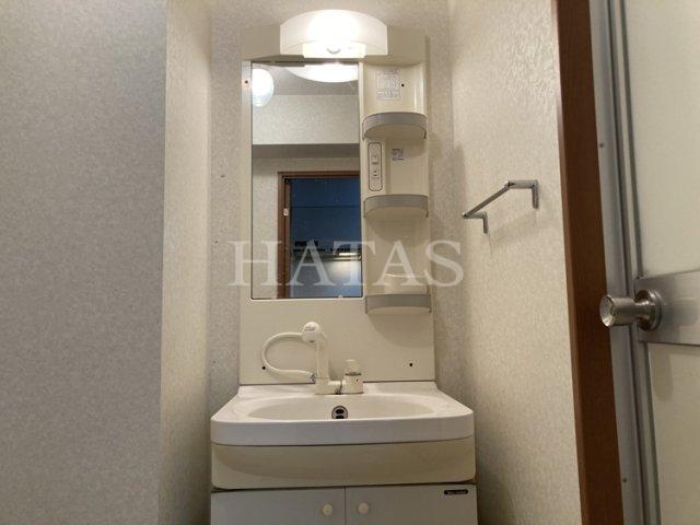 洗面設備　同物件別部屋です。