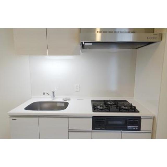 キッチン　※写真は同タイプ住戸です。