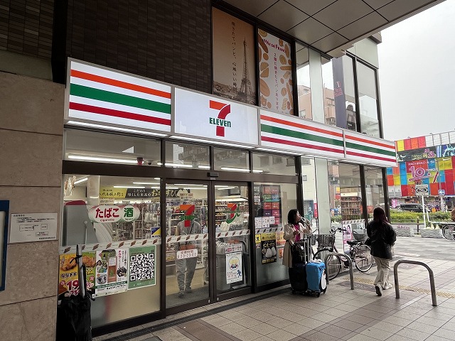 コンビニ　セブンイレブン南海天下茶屋駅店（コンビニ）まで71m