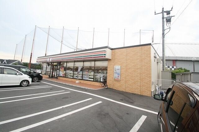 コンビニ　セブンイレブン　倉敷上富井店（コンビニ）まで854m