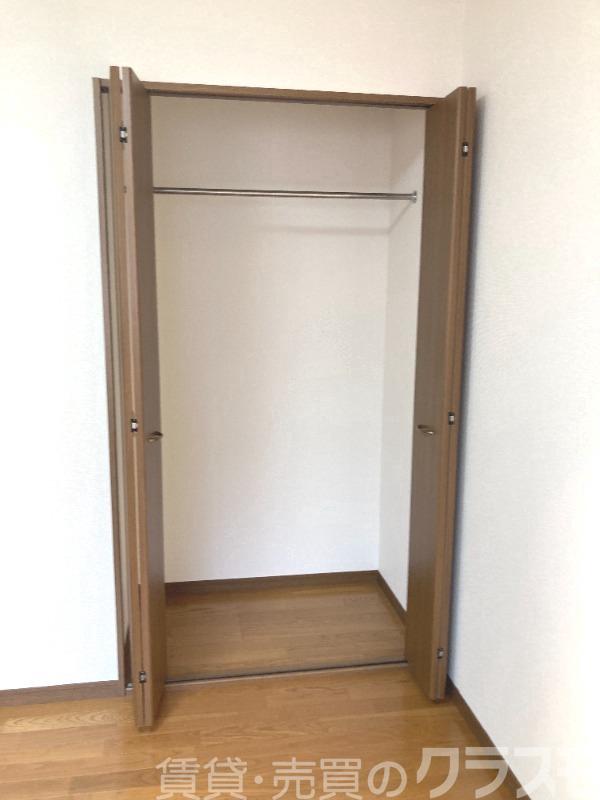 収納　クローゼット
