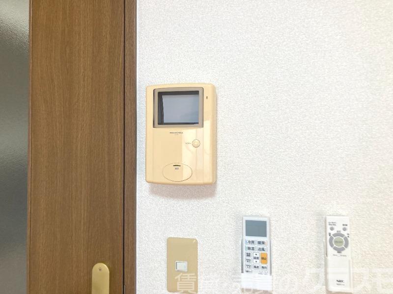 セキュリティ　来訪者が確認できるモニターホン♪