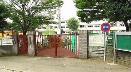 小学校　北区立滝野川第二小学校（小学校）まで626m