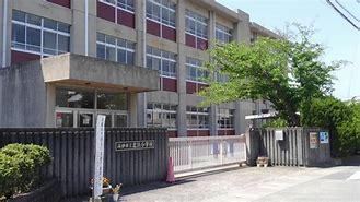 小学校　高砂市立北浜小学校（小学校）まで495m