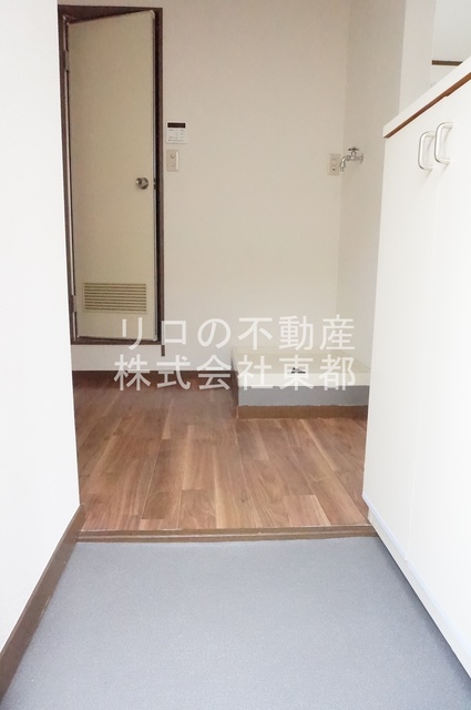 玄関　シューズボックス付☆いつでもスッキリ片付きますね！