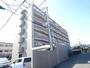 建物外観　RC造の重厚な建物です。