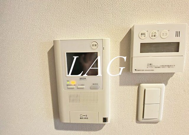 セキュリティ　モニターつきインターホンです。