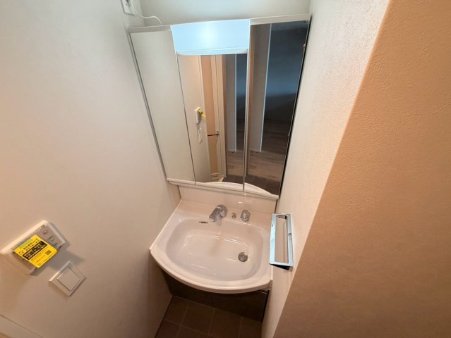 THE SENSE RESIDENCE甲南山手の内装写真