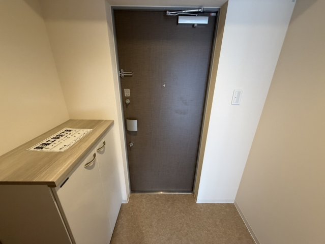 玄関　シンプルで使いやすい玄関です