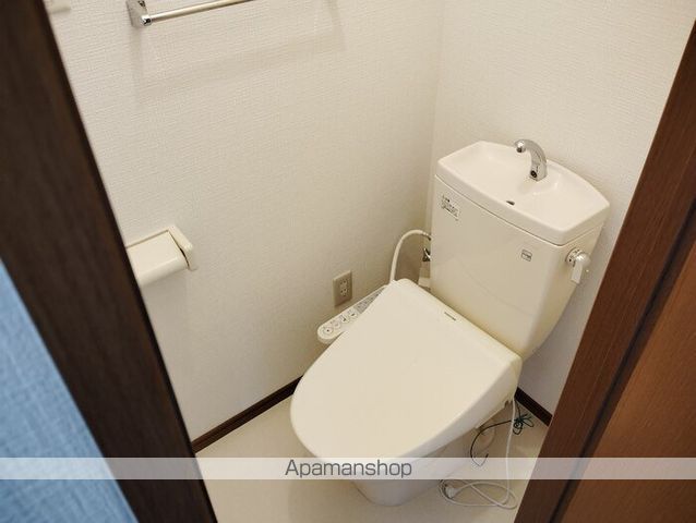 ＪＲ函館本線 五稜郭駅 バス乗車時間：26分 最寄りバス停で下車 徒歩8分 2階建 築23年のトイレ写真
