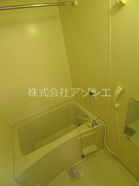 バス・シャワールーム　バスルーム