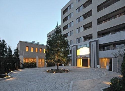 エントランス　タウンハウジングレジデンス事業部　恵比寿店・赤坂店までお問…