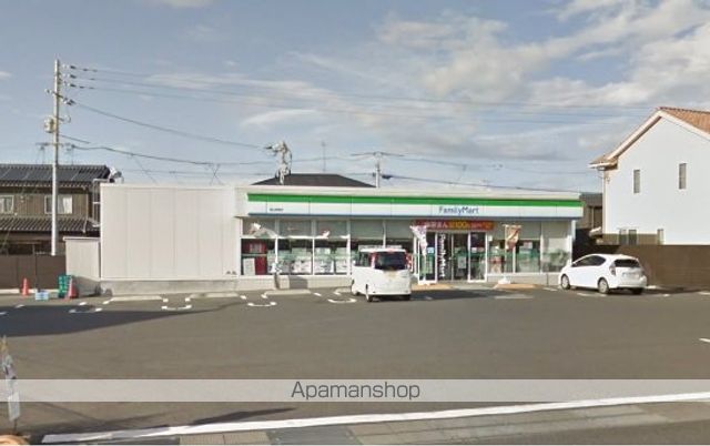 コンビニ　ファミリーマート岡山彦崎店（コンビニ）まで405m