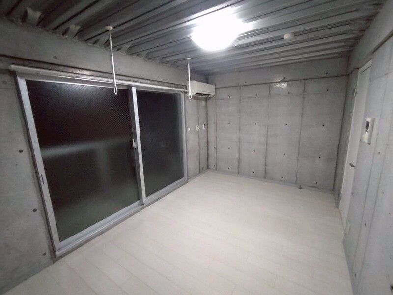 プラージュ新検見川の居間写真