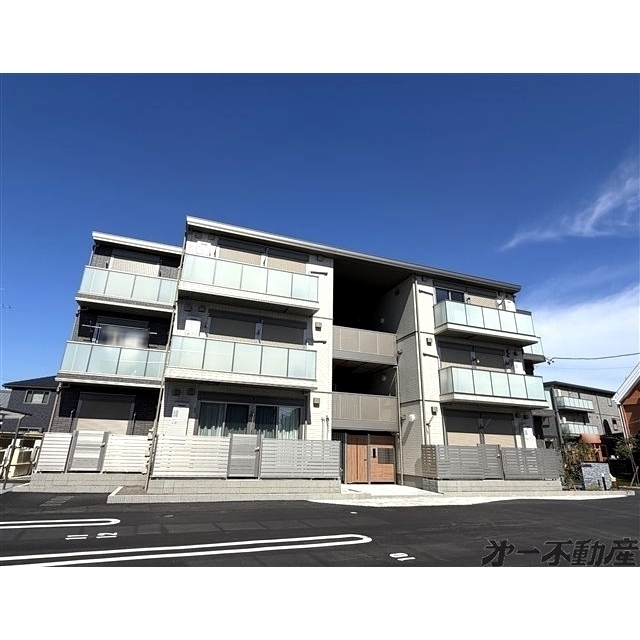 エントランス　建物外観