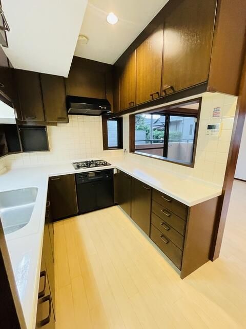 その他部屋・スペース　落ち着いて過ごせるお部屋なので、寝室にいかがでしょうか